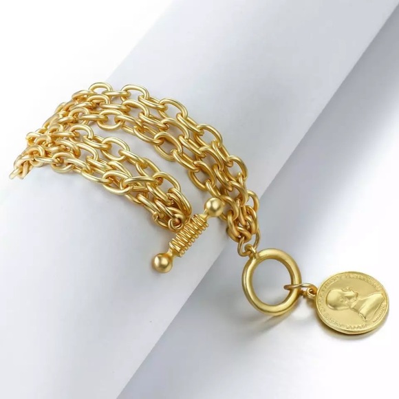 Gold Tone Fashion Bracelet - Picture 3 of 7